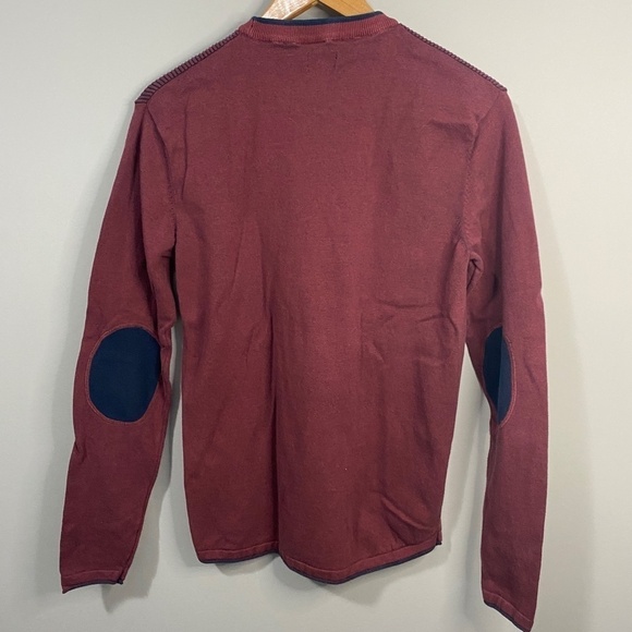 Buffalo David Bitton Men's Crewneck Sweater Burgundy Size Medium‎ Elbow Patches - Picture 3 of 11